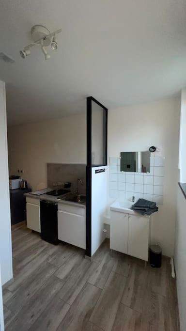 Logement 2 Personnes. Vitry-le-François Екстериор снимка